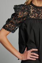 April Blouse in Black