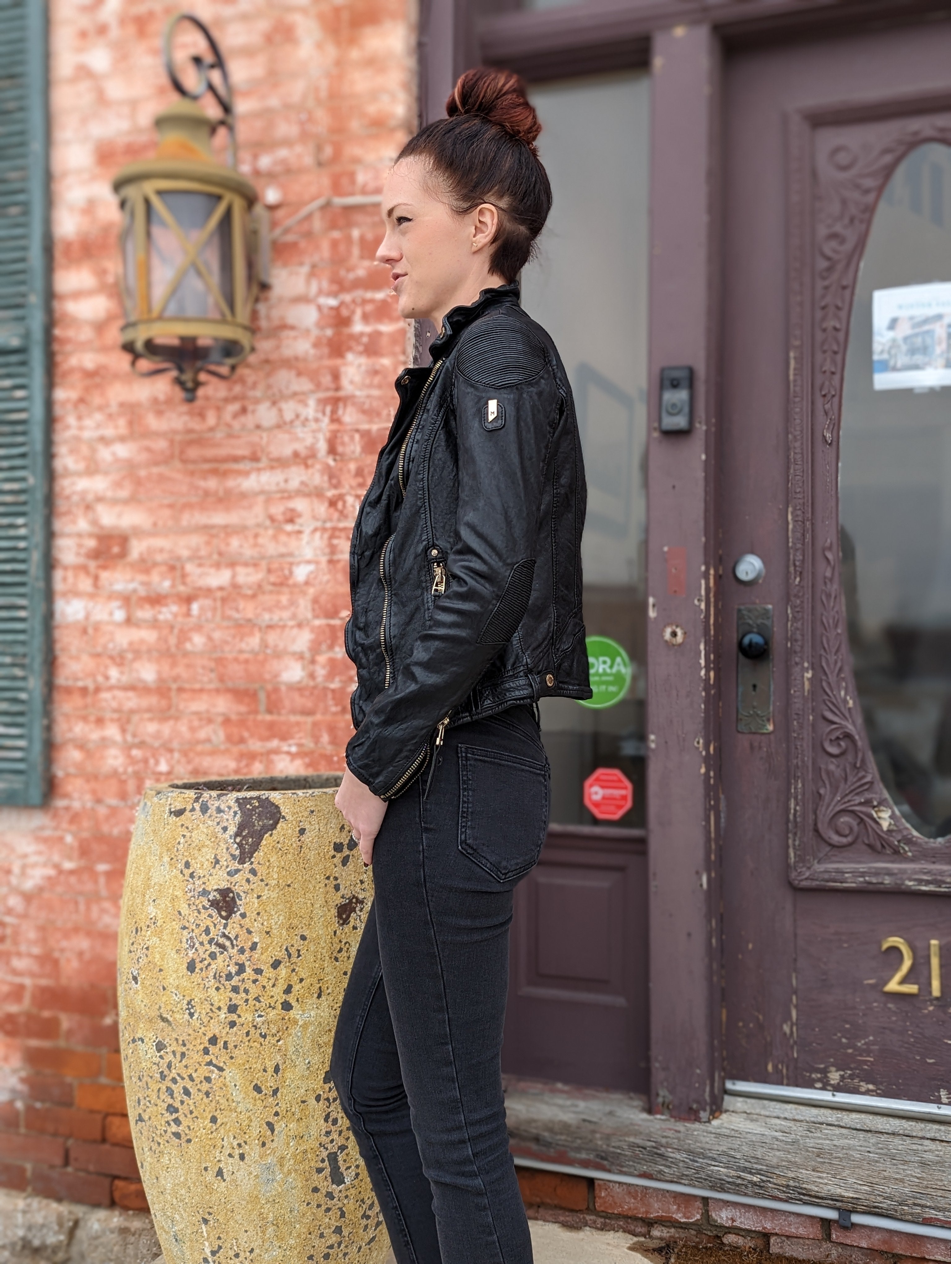 Raziel in Black - Women's Leather